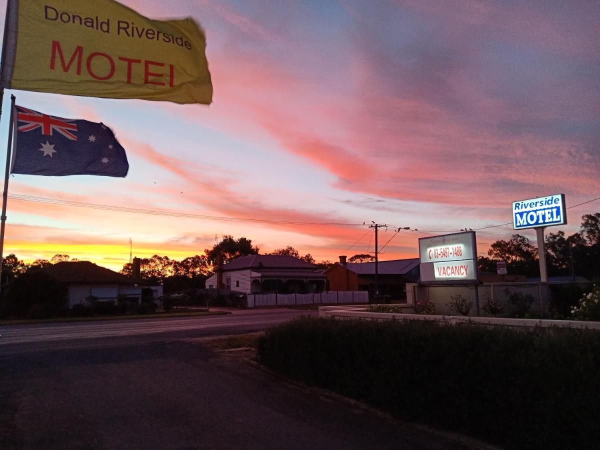 Donald Riverside Motel Exterior foto